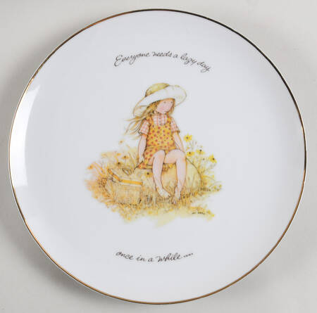 Holly Hobbie Plate Everyone Needs A Lazy Day - No Box