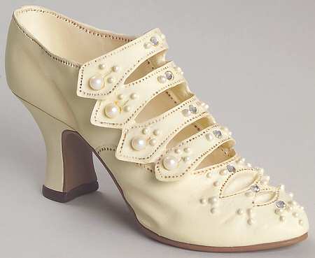 Classic Edwardian Grace - Boxed