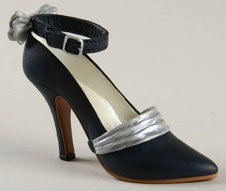 Exclusives Tuxedo Shoe - Boxed