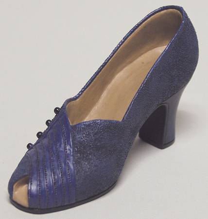 Shoes of the Century Lady Like - Boxed