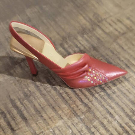 Step Into Elegance Cocktails - Boxed