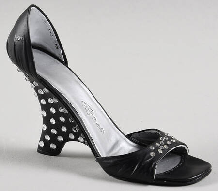 Just the Right Shoe Perfect Fit - Boxed