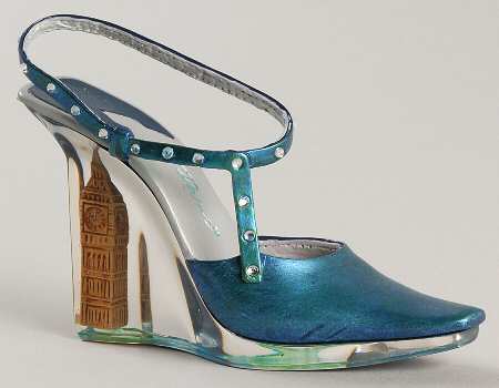 Just the Right Shoe It's High Time - With Box
