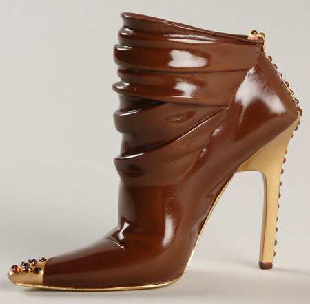 Just the Right Shoe Carmel Kick - Boxed