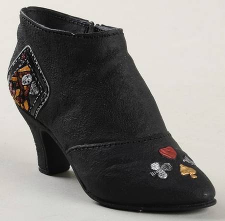 Just the Right Shoe Queen Of Hearts Boot - Boxed