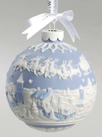 Jasperware Ball Ornaments Santa In Flight-Blue - Boxed