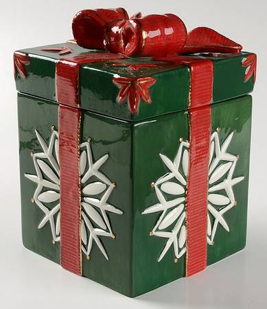 Holiday Heirloom Giftware Snowflake Box-Green - No Box