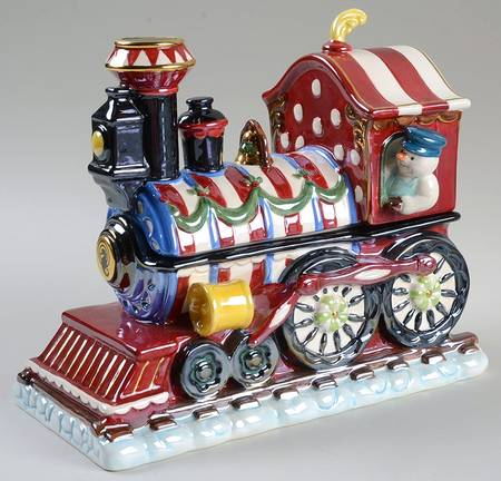 Holiday Heirloom Giftware Merry Christmas Engine & Lid - No Box