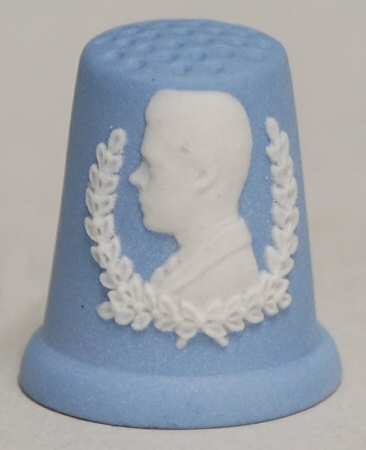 Kings & Queens of England Thimble Collection Edward Viii - No Box