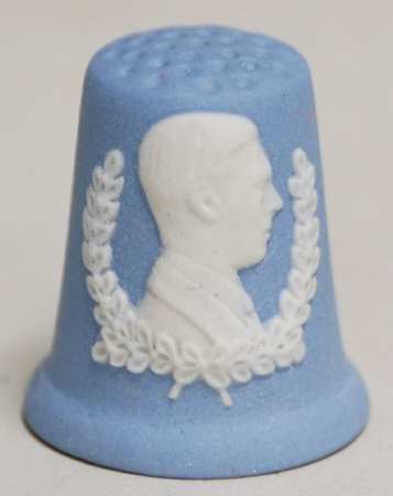 Kings & Queens of England Thimble Collection George Vi - No Box