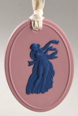 Jasperware Cameo Ornament Ornament Balance - Boxed