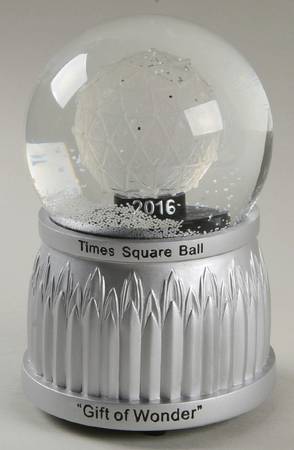 Times Square Snowglobe Gift Of Wonder - No Box
