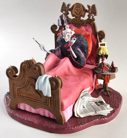 Disney Villains It's That De Vil Woman-Cruella - Boxed