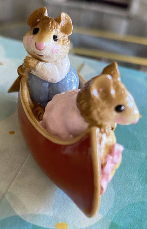 Mouse Sports Two In A Canoe-Red - Boxed