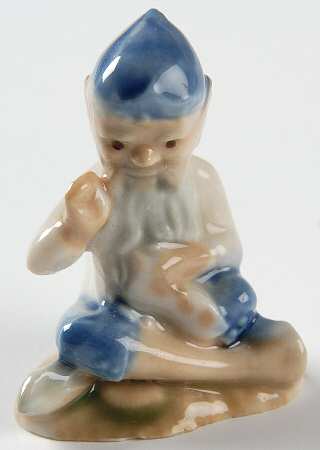 Wade Figurines by Wade (Ireland)