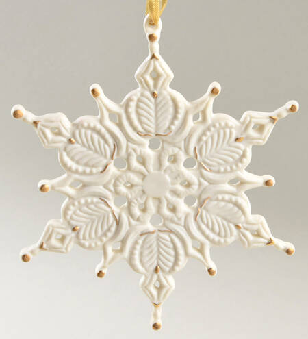 Snowflake Collection Snowflake-Gold Accents - Boxed