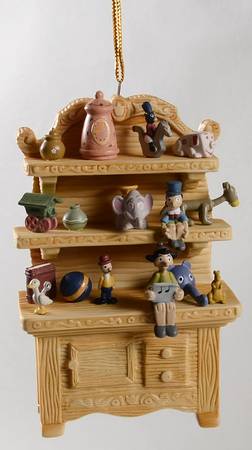 Pinnochio Ornaments Geppetto's Toy Hutch - No Box