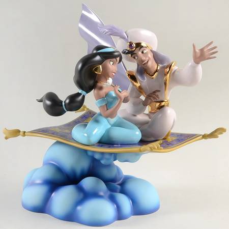 Gold Circle Exclusives A Whole New World-Aladdin - Boxed