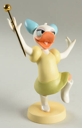 Mickey Mouse Club Twist & Twirl-Daisy Duck - Boxed