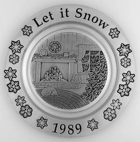 Annual Christmas Carol Wall Plates Let It Snow - Boxed