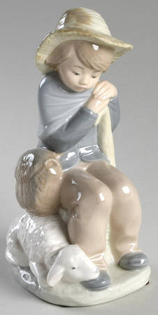 Zaphir Figurine Sleepy Shepherd - No Box