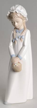 Zaphir Figurine Girl With Basket Of Sweets - No Box