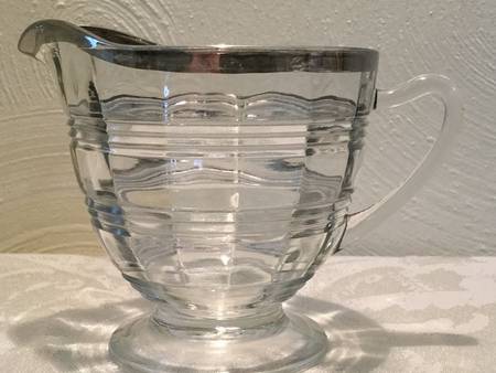 Banded Rings Platinum Creamer