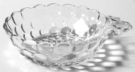 Bubble Clear Handled Nappy