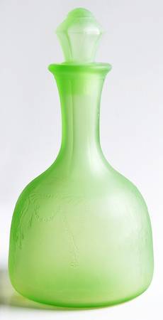 Cameo Green Frosted Decanter & Stopper