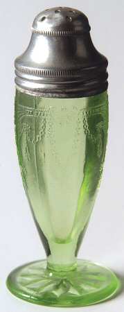 Cameo Green Footed Shaker & Metal Lid