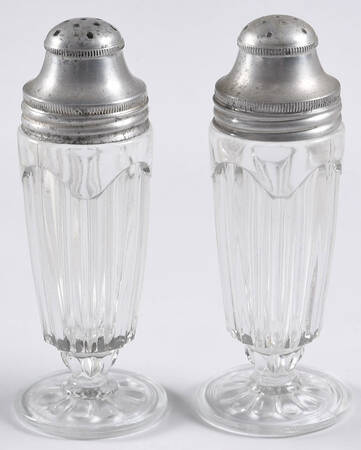 Colonial Clear Footed Shaker Set & Metal Lids