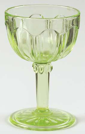 Colonial Green Liquor Cocktail