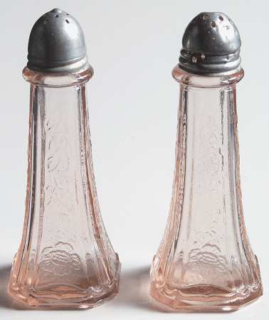 Mayfair Pink Shaker Set w/Metal Lids