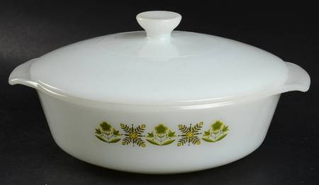 Meadow Green 1.5 Quart Round Covered Casserole