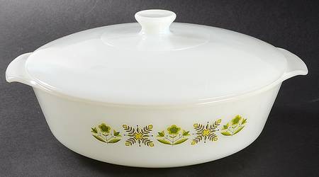 Meadow Green 2 Qt Round Covered Casserole