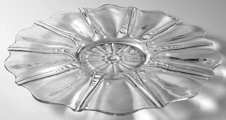 Oyster and Pearl Clear 13" Sandwich Plate
