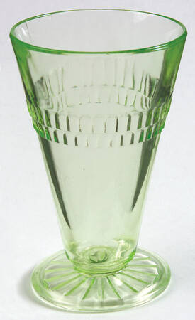 Roulette Green 10 Oz Footed Tumbler