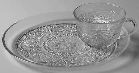 Sandwich Clear Snack Plate and Cup Set (Uses Standard Cup)