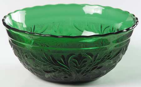 Sandwich Forest Green 8" Scalloped Bowl