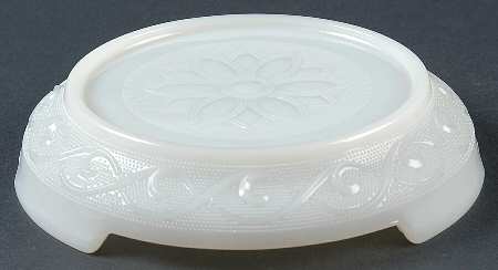 Sandwich White Punch Bowl Stand