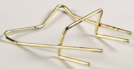 Soreno Avocado Green Metal Holder for Chip & Dip