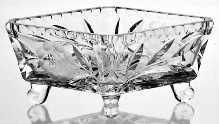 Vega Footed Square Bowl
