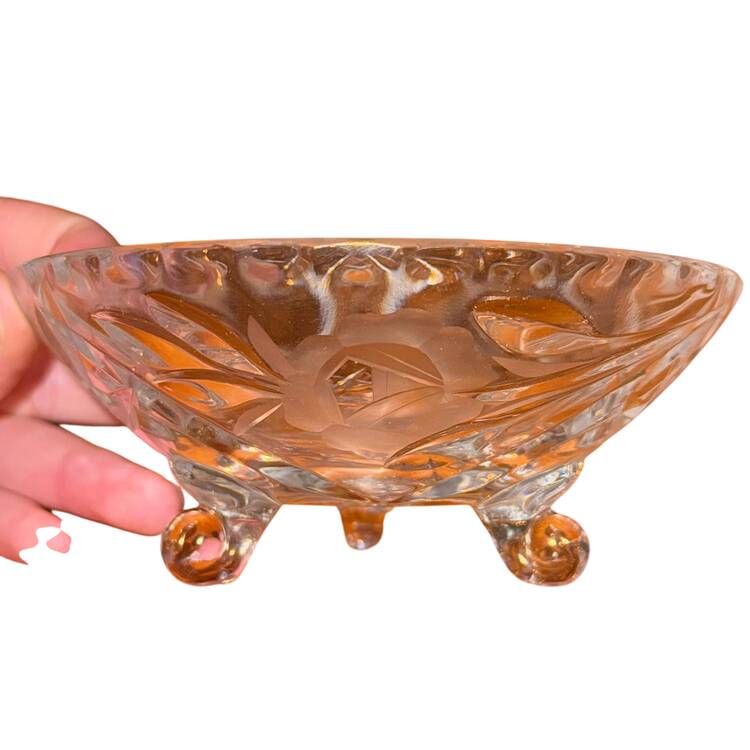 Vega 5" Footed Bowl