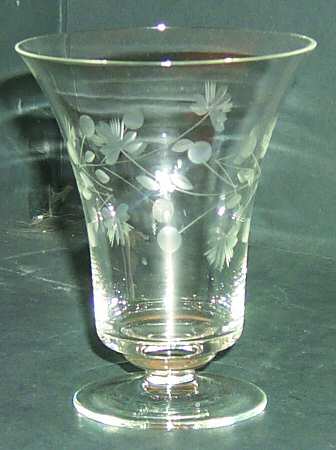 Orlean Footed Tumbler