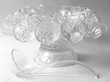 Colonial Swirl Shell Punch Set