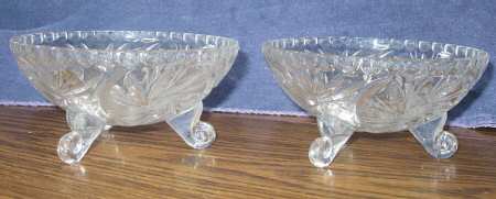Pinwheel 6" 3-Toed Footed Bowl