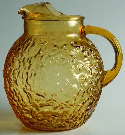 Milano Honey Gold 96 Oz Pitcher