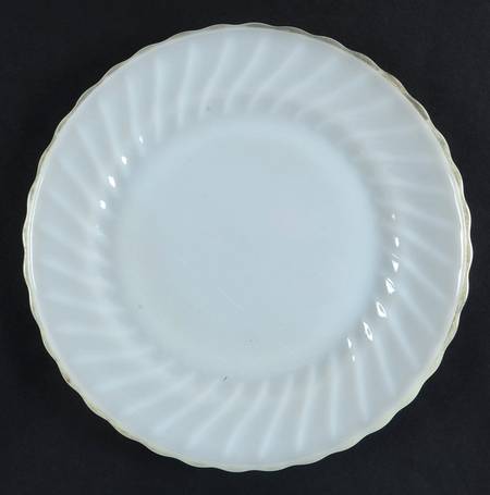 Swirl Golden Shell Lustre Dinner Plate