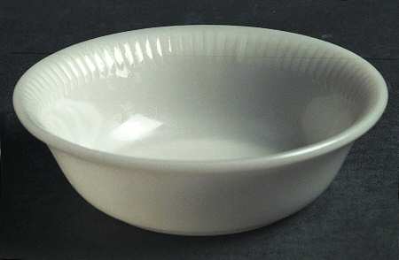 Jane Ray Ivory Small Fruit Dessert Bowl