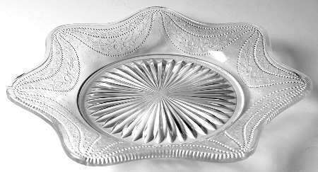 Garfield Drape 10" Shallow Round Bowl